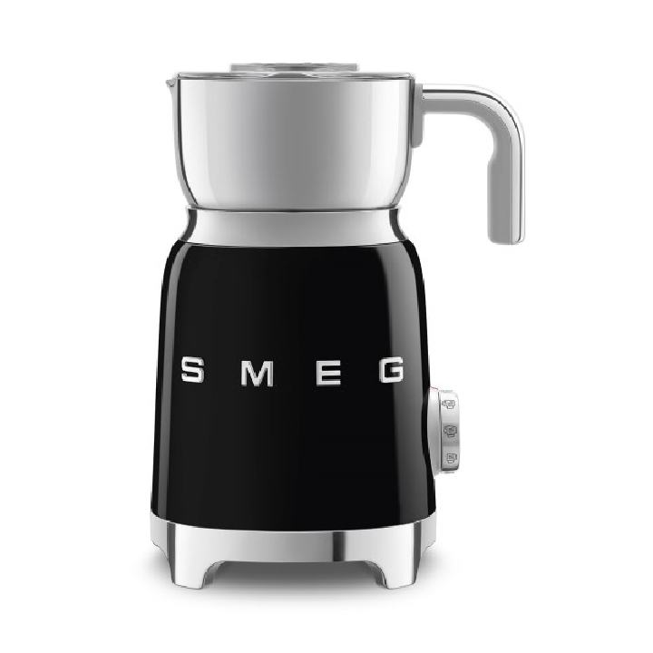 SMEG เครื่องตีฟองนม ดีไซน์ 50’s Style สีดำ รุ่น MFF01BLEU