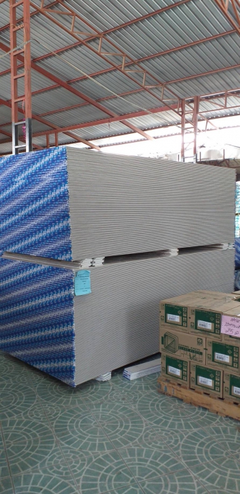 ยิปซั่มขอบลาด 9 มิล ตรายิปล็อค 120 X 240 เมตร ซีเมนต์