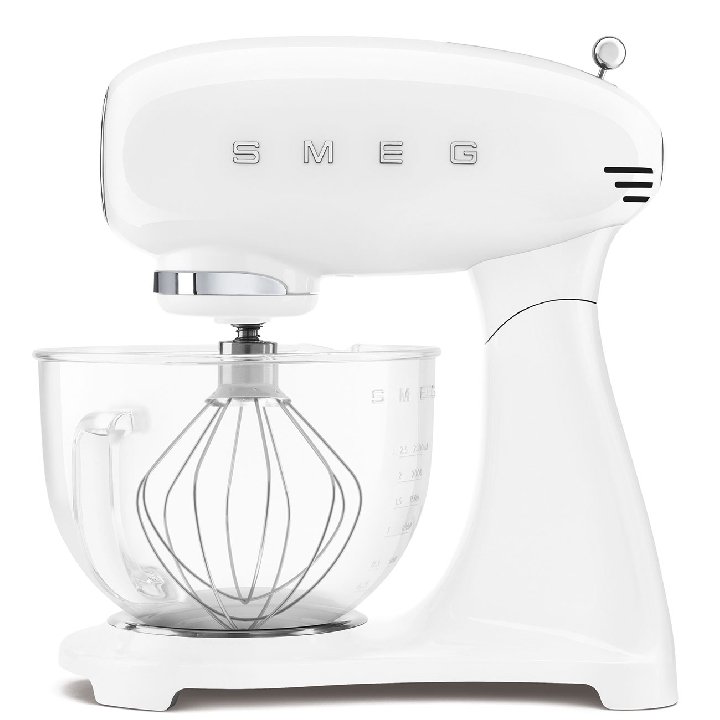 SMEG เครื่องผสมอาหาร ดีไซน์ 50’s Style สีขาว/โถแก้ว รุ่น SMF13WHEU