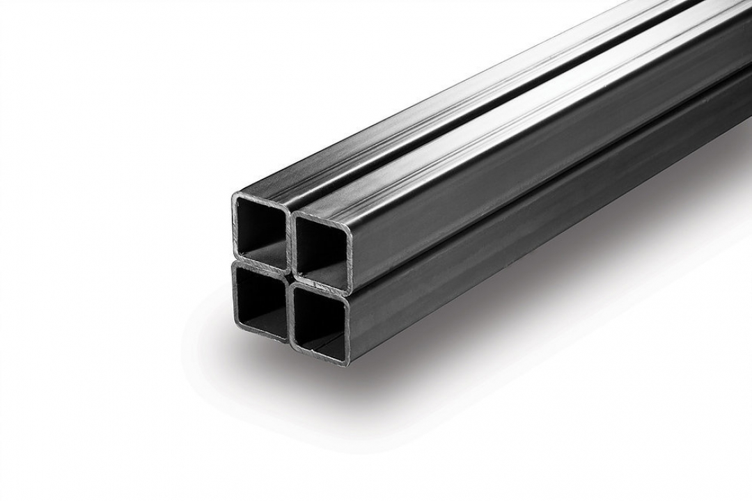 ท่อเหลี่ยม 4" X 4" X 1.8 มม.