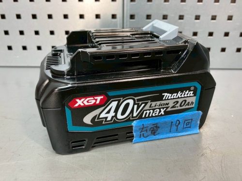makita Makita 40V แบตเตอรี่ลิเธียมแท้ 2.0Ah BL4020 19 ชาร์จ King Tool (3197K)