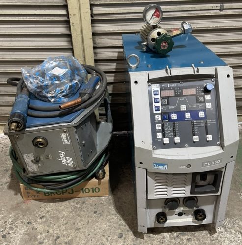 Mi Daihen อินเวอร์เตอร์ดิจิตอล CO2/MAG เครื่องเชื่อม DL350 Made in 2006 โปรยลงมาต่ำ/อินพุตความร้อนต่ำ 350A 200V ไฟฉายรีโมทคอนโทรล Extension Meter