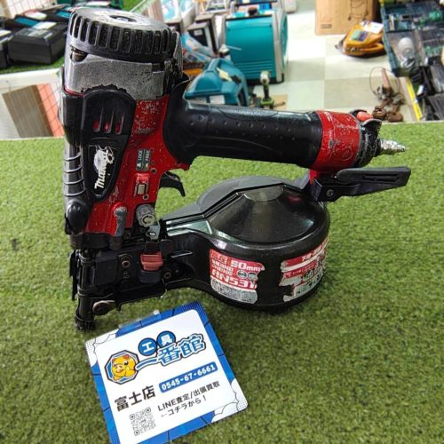 ความมั่งคั่ง) วิดีโอที่มีอยู่ makita เครื่องตอกตะปูลมแรงดันสูง Makita 50 มม. AN531H พร้อมไม้ปัดฝุ่นช่างฝีมือสีแดงใบเสร็จรับเงินถึงที่ OK m703-3-4b