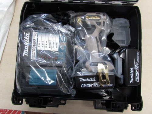 ใหม่ makita Makita สว่านกระแทกแบบชาร์จไฟได้ TD173DGXPG LXTสีครบรอบ 20 ปีสีเทาพรีเมี่ยม!