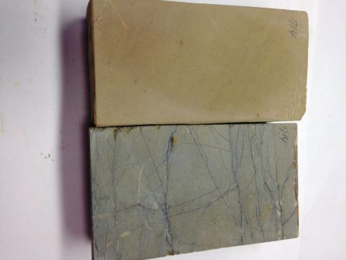 714 520・522g หินลับธรรมชาติ Shomotoyama Mukonochimachi Tomae และ Shobudani Tomae 116x60x35・113x65x31มม. หินลับ Umegahata Nakakatsu เลือกโดยเชื้อสายชายของ Yamamoto เครื่องมือของ Yamashu Carpenter ดาบมีดโกน