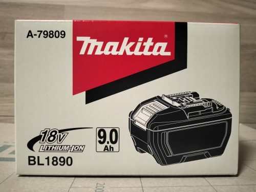 แบตเตอรี่ลิเธียมไอออน Makita 18v 9Ah ยังไม่ได้เปิด