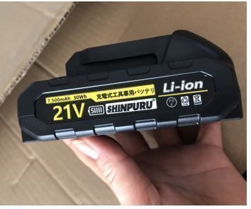 แบตเตอรี่ลิเธียมไอออนแบตเตอรี่ 21V 18V แบตเตอรี่ Makita รองรับ 1.5Ah 7500mAh ทดแทนแบบชาร์จได้เหมาะสำหรับเครื่องมือไฟฟ้าเครื่องตัดหญ้าประแจผลกระทบ
