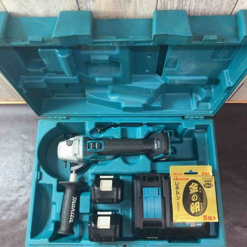 (สินค้ามือสอง) เครื่องเจียรจานไร้สาย Makita 100mm GA404DRGXN (ร้าน Higashiyamato)