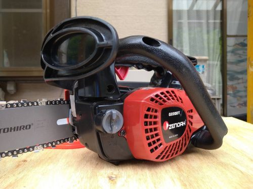 โคการุยอดนิยม! ใบมีดและแถบถูกแทนที่ด้วยอันใหม่ Kogaru Mini G2200T Zenoah Chainsaw 18.3cc เริ่มต้นได้ดีเครื่องยนต์ทำงานได้ดี!