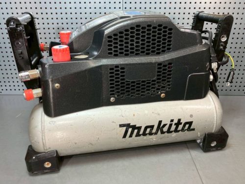 makita เครื่องอัดอากาศ Makita AC461XL King Tool (3356K)