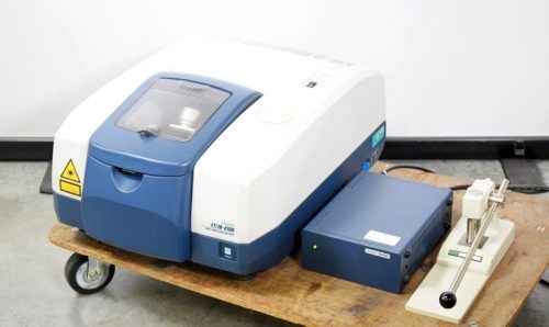JASCO/JASCO Fourier แปลงอินฟราเรดสเปกโตรโฟโตมิเตอร์ FT/IR-4100 ใช้แล้ว