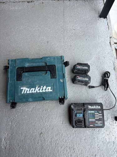 แท่นชาร์จเร็ว DC40RA Makita 40Vmax makita