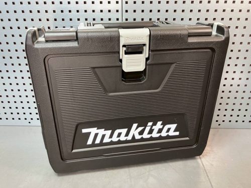 (ยังไม่ได้เปิด) makita สว่านกระแทกแบบชาร์จไฟได้ 18V TD173DRGX เครื่องชาร์จสีน้ำเงิน + แบตเตอรี่ของแท้ 2 ก้อน 6.0Ah King Tool (3379K)