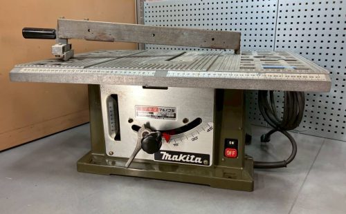 makita Makita 100V 210mm เลื่อยวงเดือน 2708 King tool (3163K)