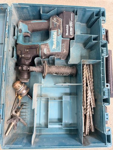 Makita HR171D สว่านกระแทก 18V