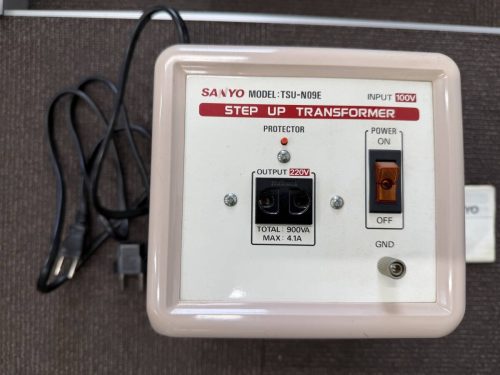ขายหมดแล้ว! SANYO Sanyo Boost TSU-N09E 100V 220V สำหรับปลั๊กเครื่องใช้ไฟฟ้าภายในบ้านในต่างประเทศ
