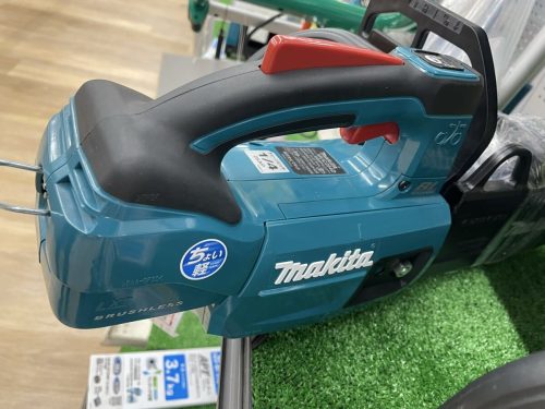 เลื่อยไฟฟ้า Makita 18V แบบชาร์จ MUC254DWF