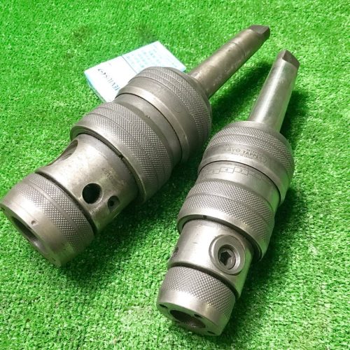 Risou g782 หัวจับดอกต๊าปชนิด Kato Koki R ความยาวรวมประมาณ 280 มม. ถึง 310 มม. R25 (M13 ถึง M25) R35 (M22 ถึง M35) เครื่องกลึงเครื่องมือกลรวม 2 ชิ้น
