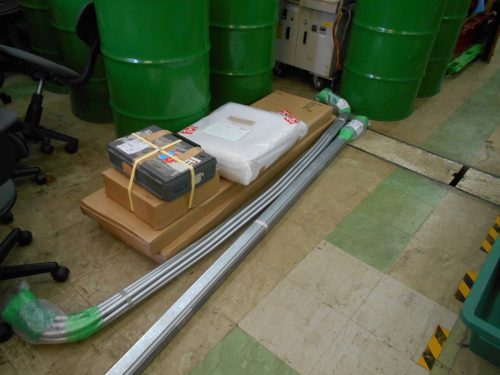 สินค้าจำกัดโรงจอดรถ 1 คันโรงรถ ACB3 รุ่น L6000+60W2550mmH1850 ใบไม้ร่วงทรายเหลืองกันยูวีกันลูกเห็บกันเกื้อกูล S class BMW7