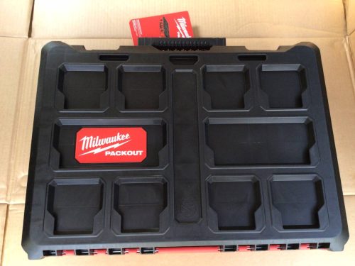 Milwaukee PACKOUT กล่องเครื่องมือ M size พร้อมโฟมยูรีเทน 48-22-8450 Unused Stored item