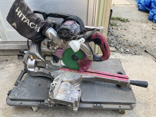 Hitachi C6RSHC 165มม. เลื่อยวงเดือนเลื่อนแบบตั้งโต๊ะตัดเครื่องมืองานไม้ Hitachi Koki Power Tool เครื่องมือช่างการดำเนินการยืนยันการรับโดยตรงยินดีต้อนรับในจังหวัดไซตามะ