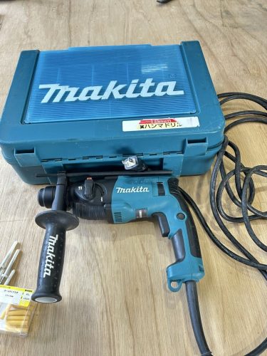Makita makita สว่านกระแทก 18 มม. HR1830F พร้อมกล่อง 100V