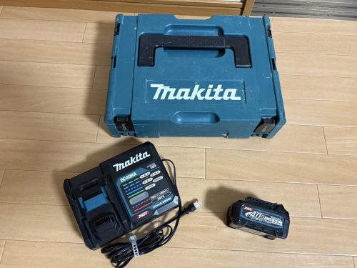 Makita 40Vmax เครื่องชาร์จ DC40RA 40V แบตเตอรี่ BL4025 เคสชุด 3 ชิ้น