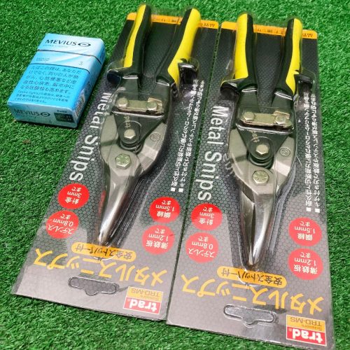 Shiraku.Q952 เครื่องตัดสแตนเลส Sankyo (สูงสุด 0.8 มม.) เครื่องตัดโลหะ TRD-MS พร้อมกรรไกรกั้นความปลอดภัยกรรไกรตัดโลหะชุด 2 ชิ้น