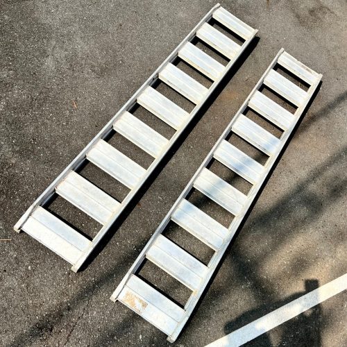 Wealth) ยินดีรับตรงจัดส่งต่อรองได้ 1 คู่ Showa Aluminium Bridge SB 2100mm x 300mm 0.8t 7 shaku Receipt OK w0724-2-8b