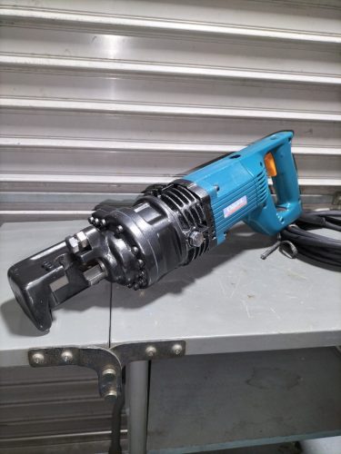 Makita เครื่องตัดเหล็กเส้นไฮดรอลิกไฟฟ้า Makita SC161 Ogura HCB-816 รุ่นเดียวกันใบมีดตัดสูงสุด 16mm 100v ใหม่!